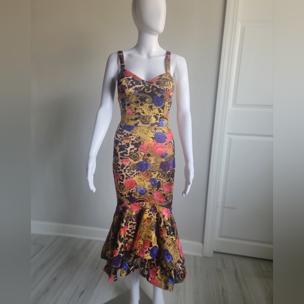 Fashion Nova Women Dress. Worn once - Picture 2 of 16